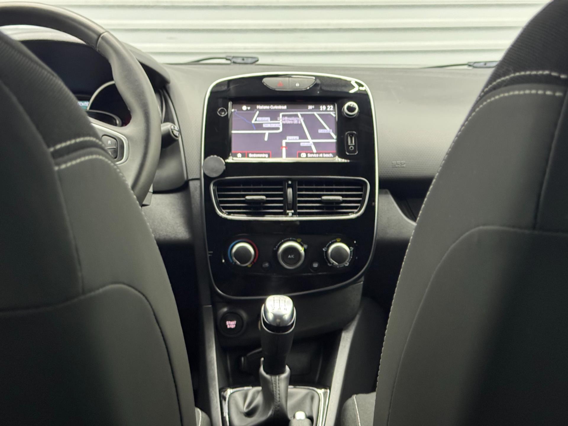 Renault Clio 0.9 TCe Limited - Airco - Parkeersensor - Navi - APK 47407526-13.jpg | PD Occasions