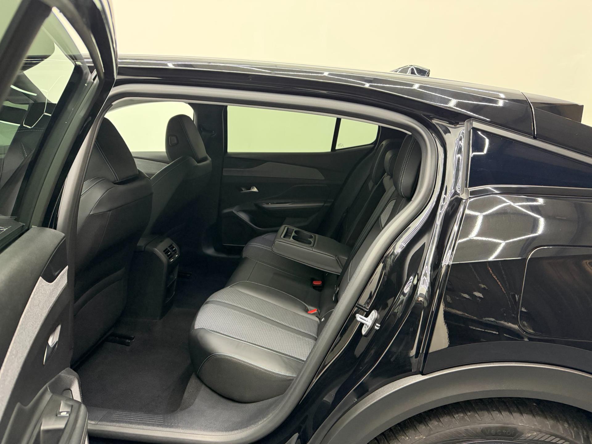 Peugeot 408 1.6 Plug-In HYbrid Allure 225PK - (360) Camera - Dodehoek - Clima - ACC 48486318-11.jpg | PD Occasions