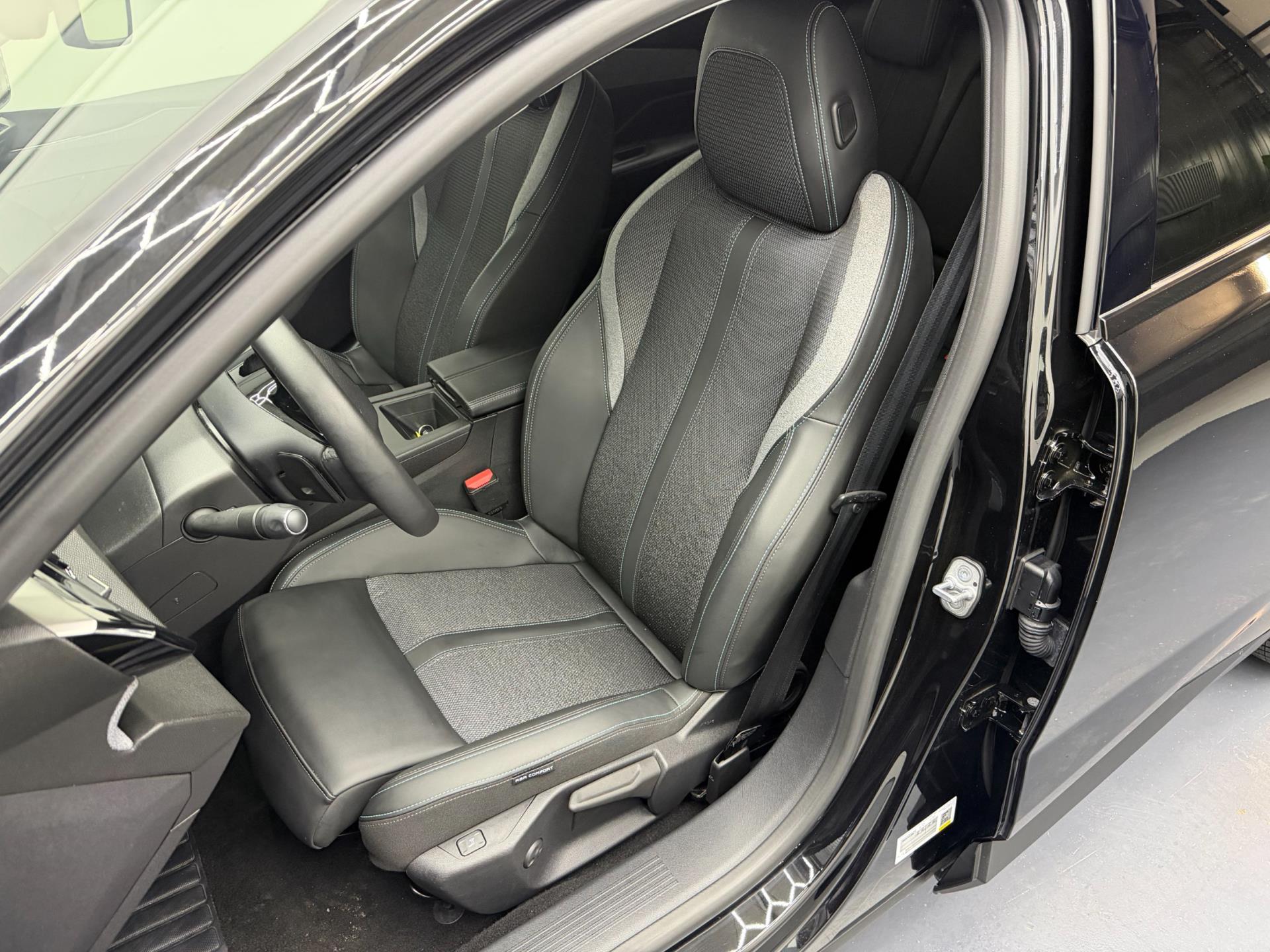 Peugeot 408 1.6 Plug-In HYbrid Allure 225PK - (360) Camera - Dodehoek - Clima - ACC 48486318-8.jpg | PD Occasions