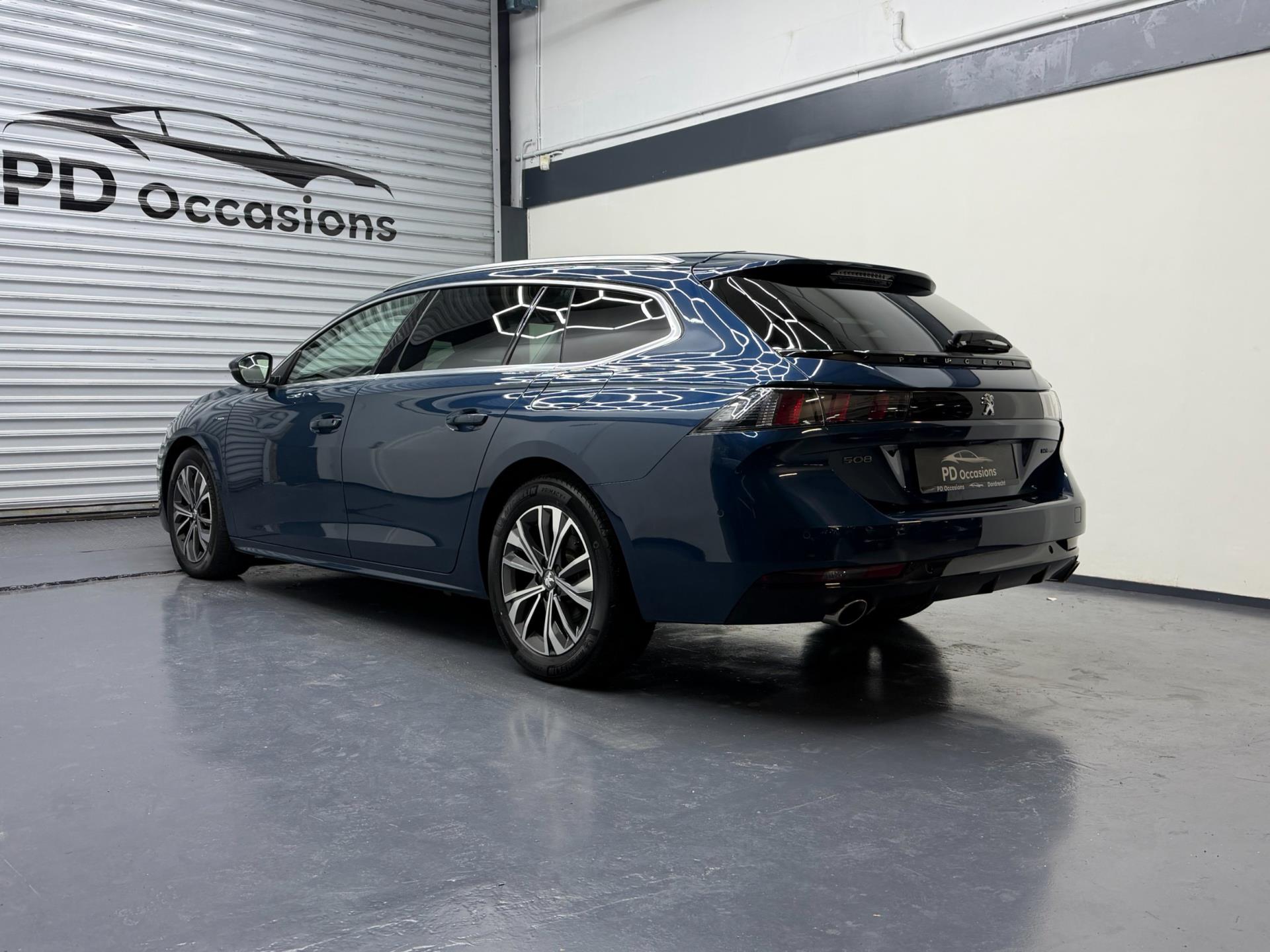 Peugeot 508 1.6 Plug-In HYbrid Allure Pack Business - Camera - Dodehoek - Stoelverw. - Clima 48516632-2.jpg | PD Occasions