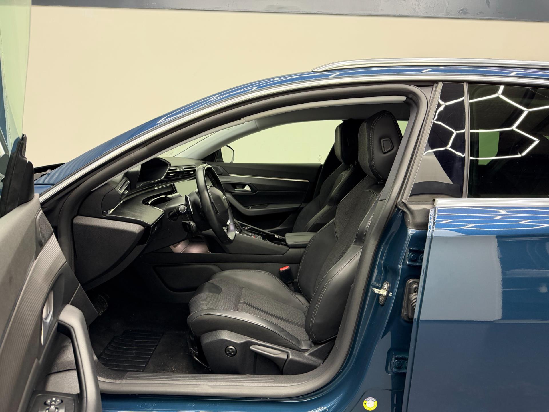 Peugeot 508 1.6 Plug-In HYbrid Allure Pack Business - Camera - Dodehoek - Stoelverw. - Clima 48516632-8.jpg | PD Occasions