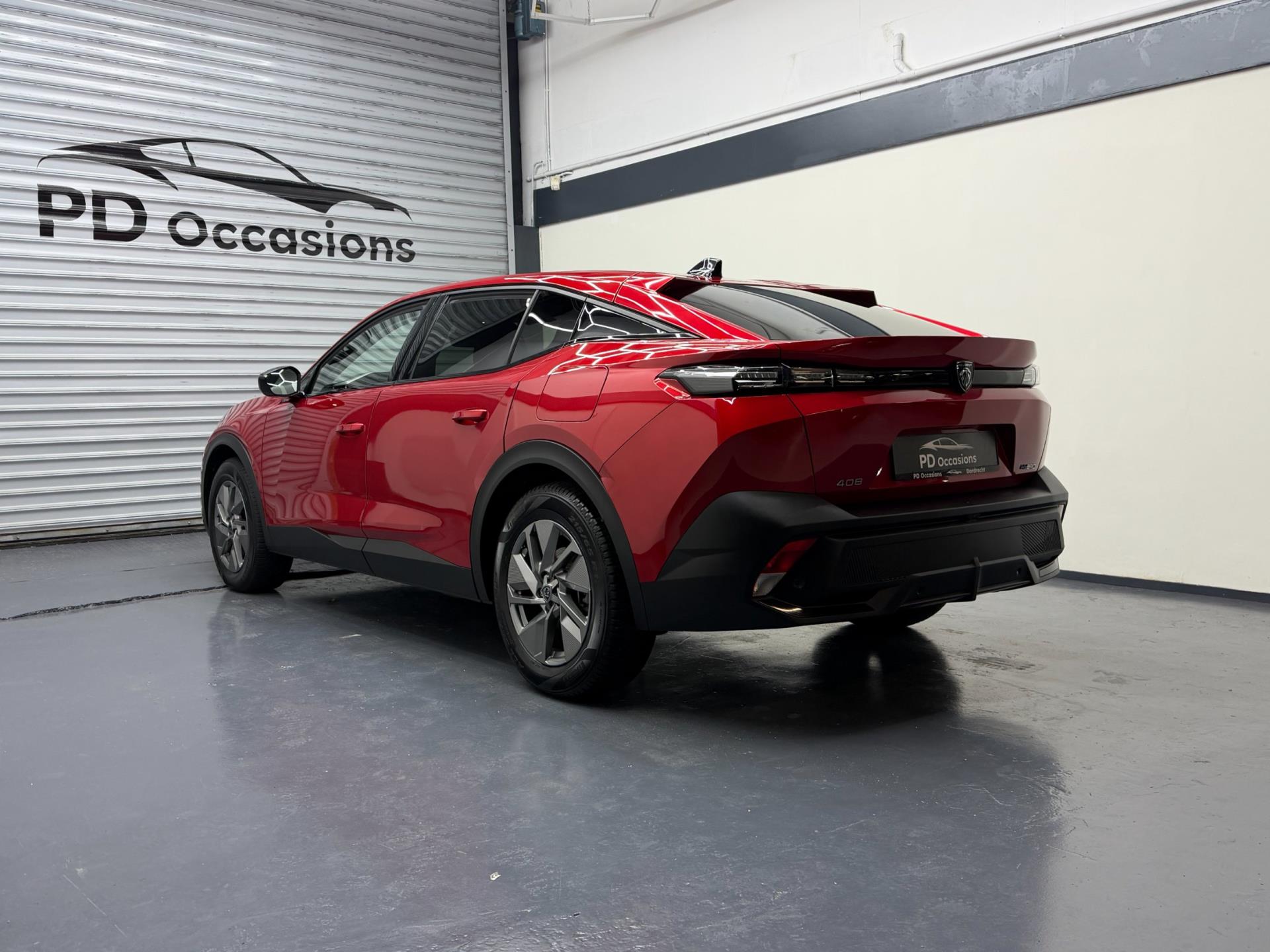 Peugeot 408 1.6 HYbrid Allure 180 - (360) Camera - Clima - Navi - ACC - Stoelverw. 48531317-2.jpg | PD Occasions