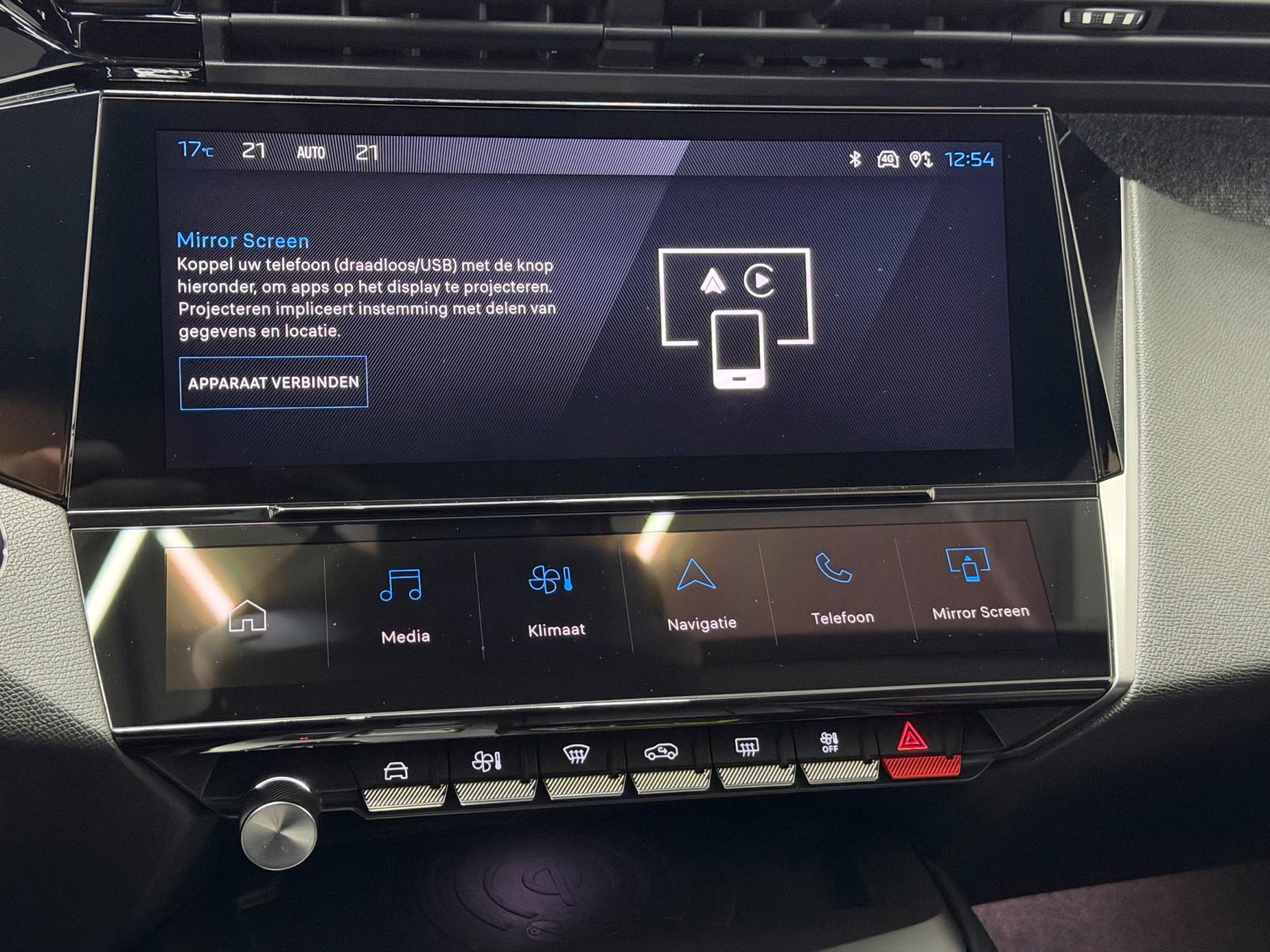 Peugeot 408 1.6 HYbrid Allure 180 - (360) Camera - Clima - Navi - ACC - Stoelverw. 48531317-24.jpg | PD Occasions