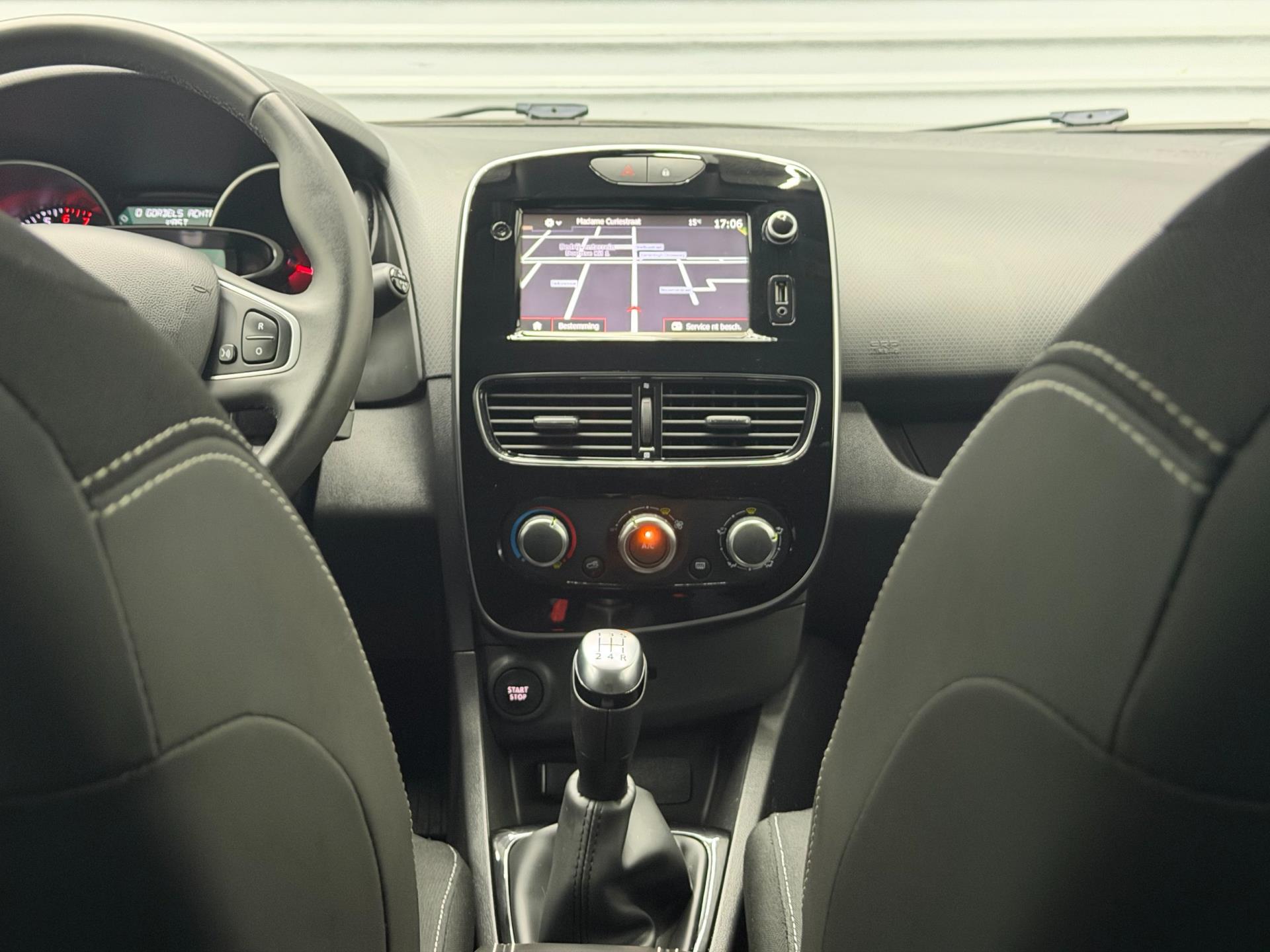 Renault Clio 0.9 TCe Limited - Dealer Onderh. - LM Velgen - Airco - Parkeersensoren 48564064-12.jpg | PD Occasions