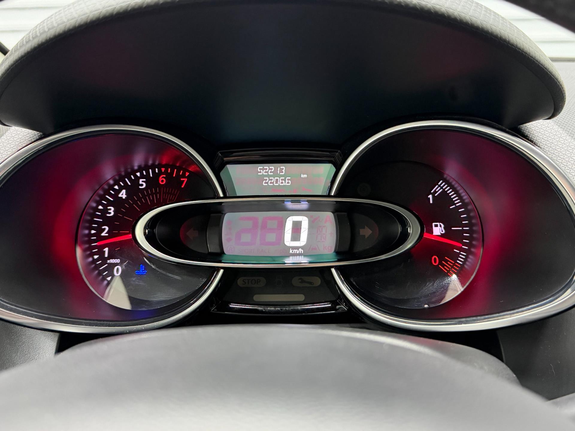 Renault Clio 0.9 TCe Limited - Dealer Onderh. - LM Velgen - Airco - Parkeersensoren 48564064-13.jpg | PD Occasions