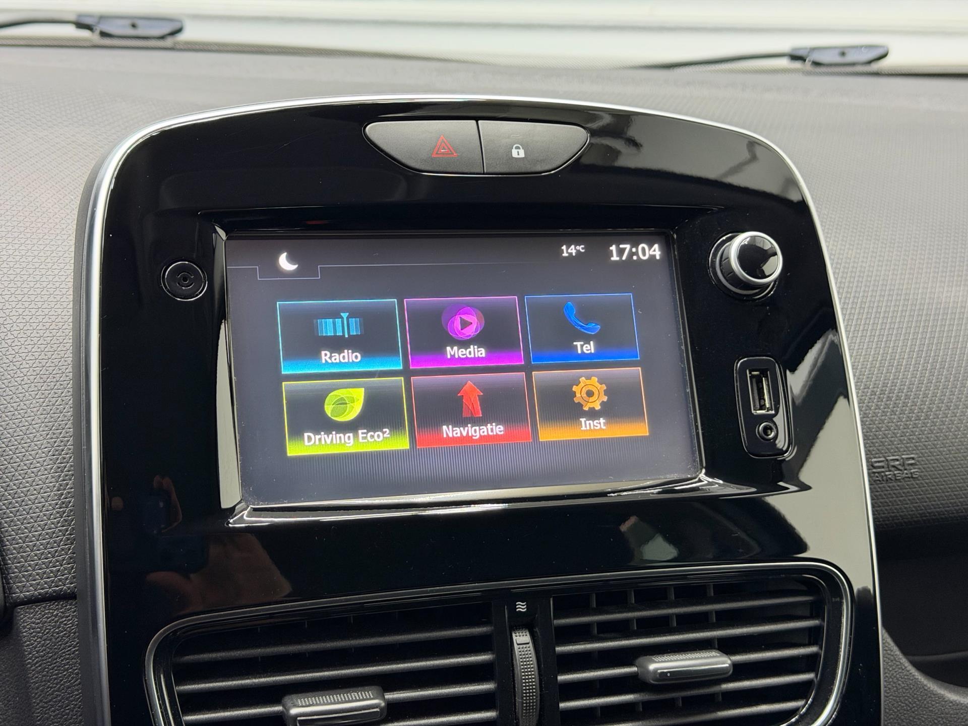 Renault Clio 0.9 TCe Limited - Dealer Onderh. - LM Velgen - Airco - Parkeersensoren 48564064-18.jpg | PD Occasions