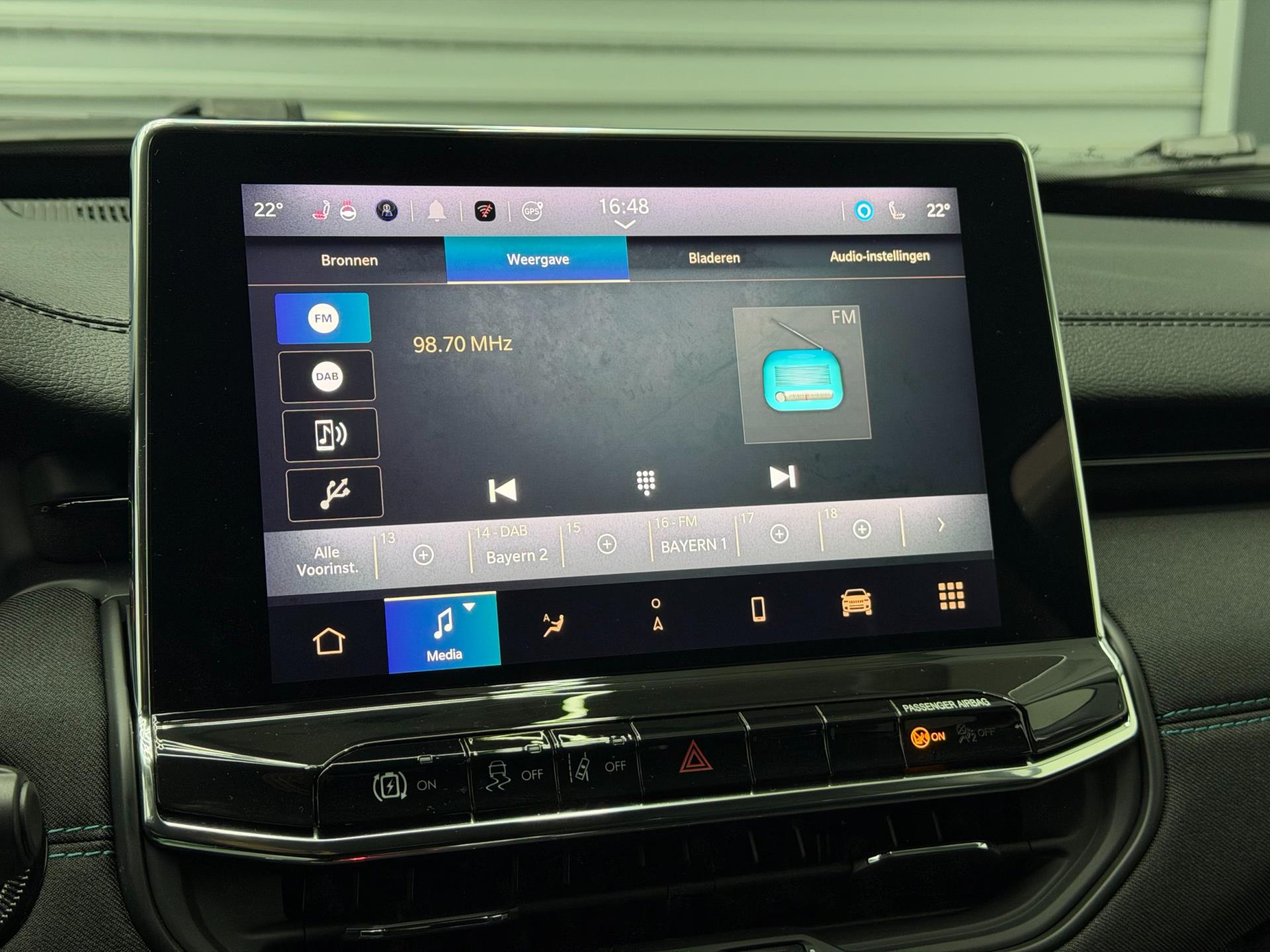 Jeep Compass 4xe 240 Plug-in Hybrid Electric Upland - Camera - Clima - Winter pakket - ACC 48649219-22.jpg | PD Occasions