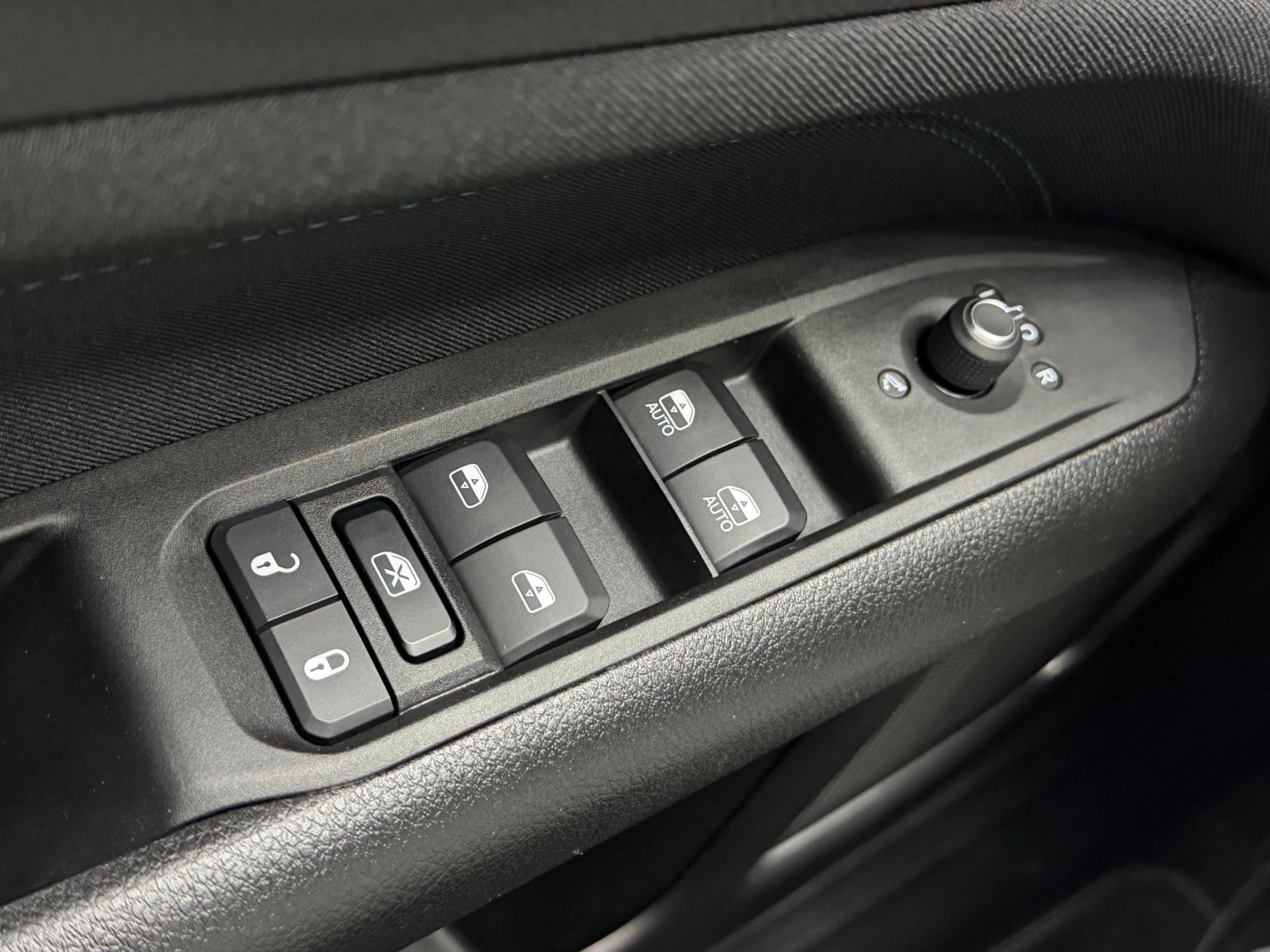 Jeep Compass 4xe 240 Plug-in Hybrid Electric Upland - Camera - Clima - Winter pakket - ACC 48649219-36.jpg | PD Occasions