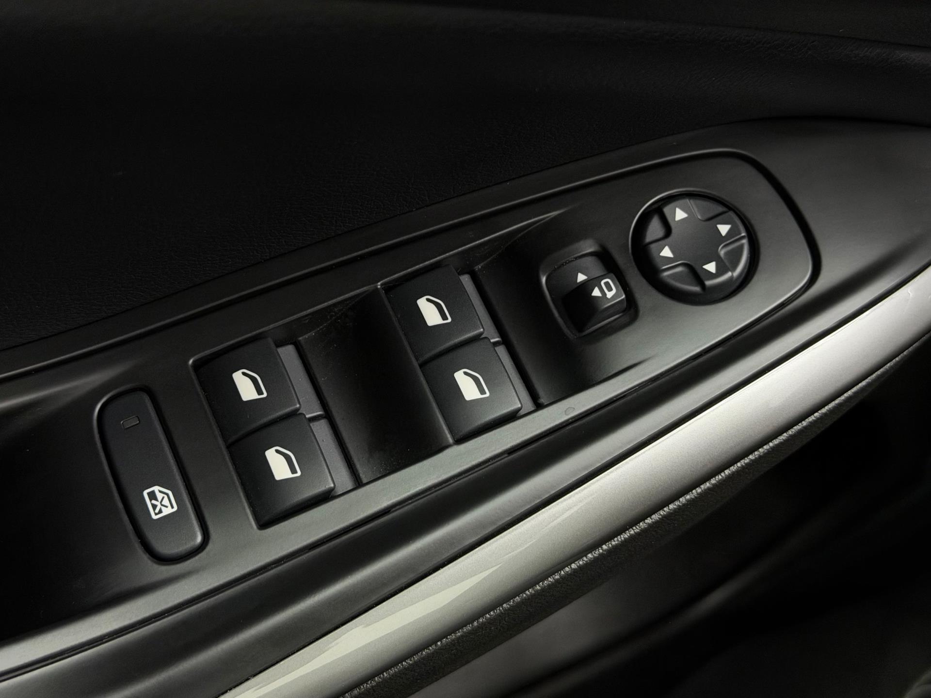 Opel Grandland 1.6 Turbo Plug-In Hybrid 225PK Ultimate - Camera - Clima - Winter pakket 48824539-34.jpg | PD Occasions