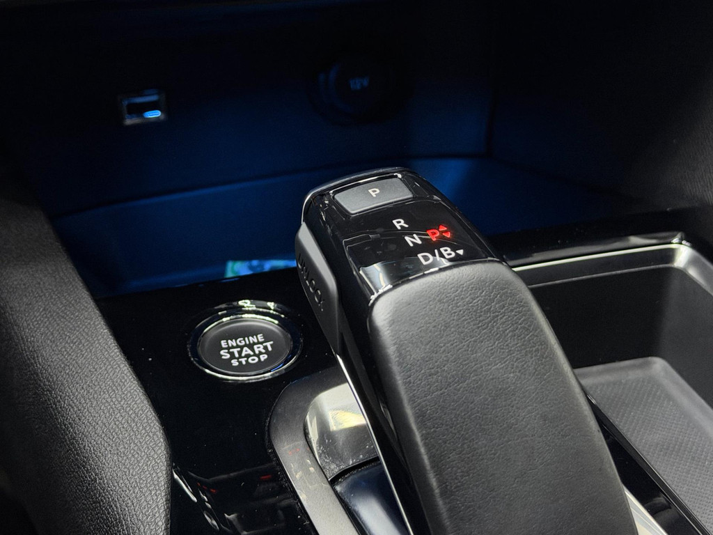 Peugeot 3008 1.6 HYbrid 225 PK Allure Pack Business - Camera - Stoelverw. - 51219233-27.jpg | PD Occasions