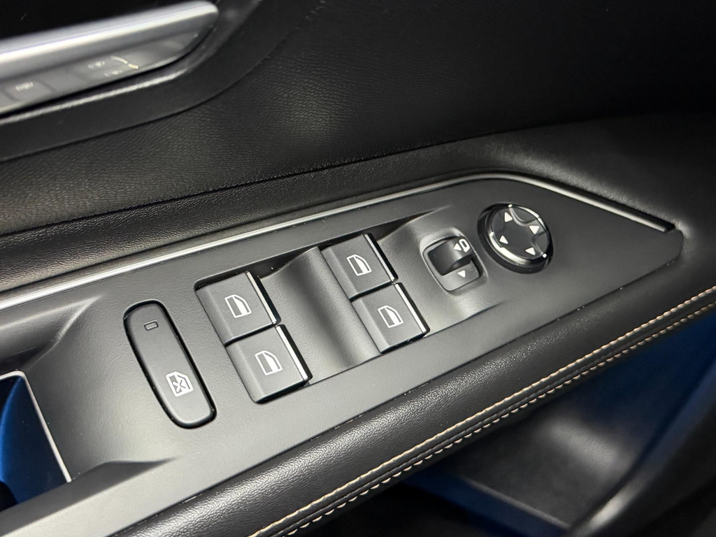 Peugeot 3008 1.6 HYbrid 225 PK Allure Pack Business - Camera - Stoelverw. - 51219233-31.jpg | PD Occasions