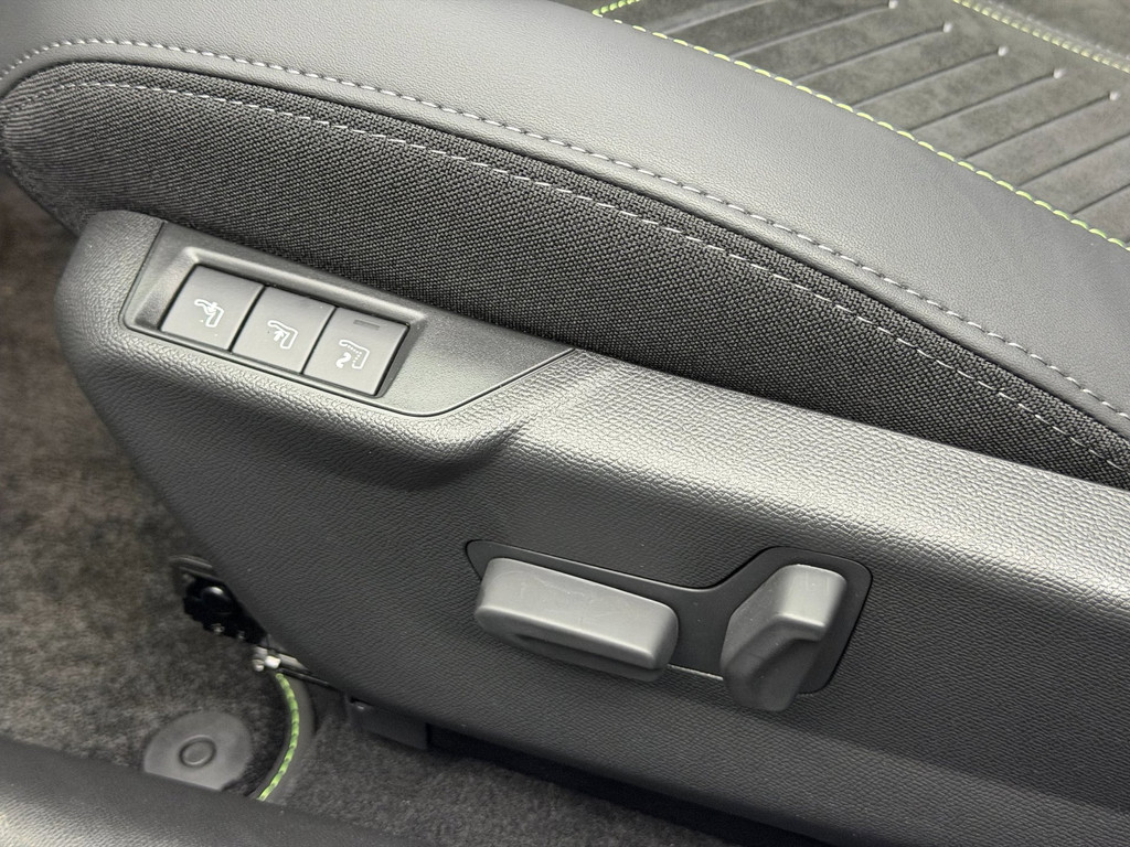 Peugeot 208 1.2 Hybrid 145PK GT - Alcantara - Pano - Memory - (360) Camera - Cruise - Carplay 52531797-8.jpg | PD Occasions