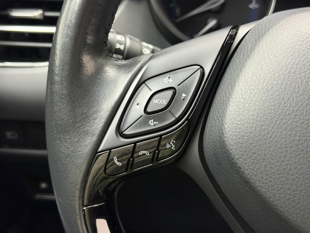 Toyota C-HR 1.8 Hybrid Dynamic Bi-Tone - Trekhaak - Camera - Stoelverw. 56922265-18.jpg | PD Occasions